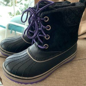 Black and Purple KIDS SOREL Winter Boots Size 2